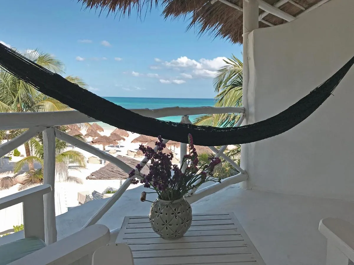 *****  Coco Unlimited Hotel Tulum Mexico